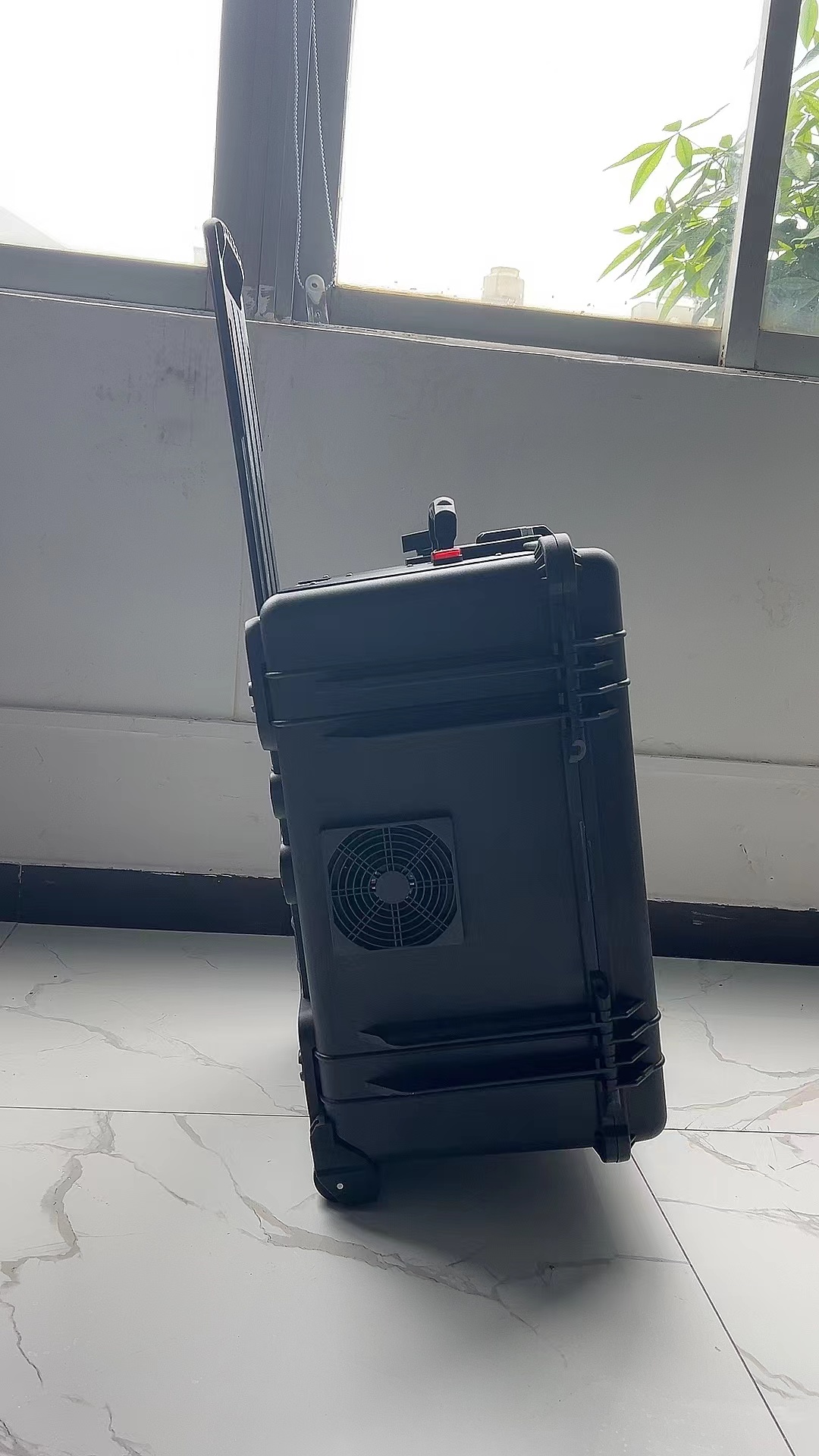 嘉祥手拉箱型移动通信干扰器